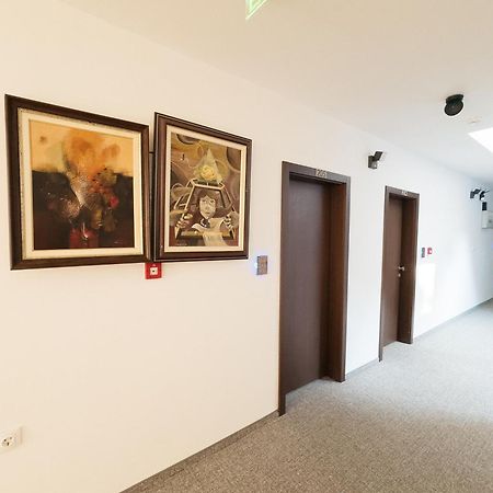 Hotel Gradche Kočani Ngoại thất bức ảnh
